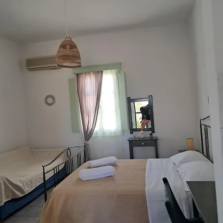 Marathos Apartment *